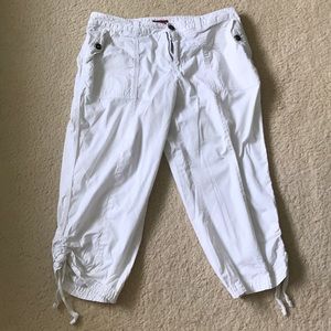 White Capri Pants